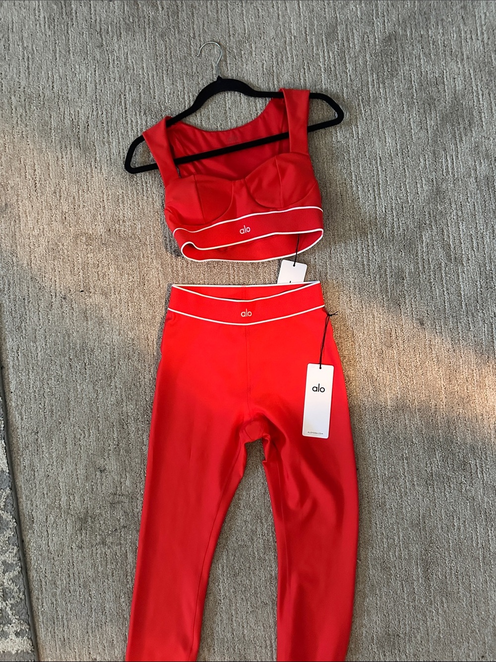 ALO Yoga Bright Red High-Waist Airlift Leggings